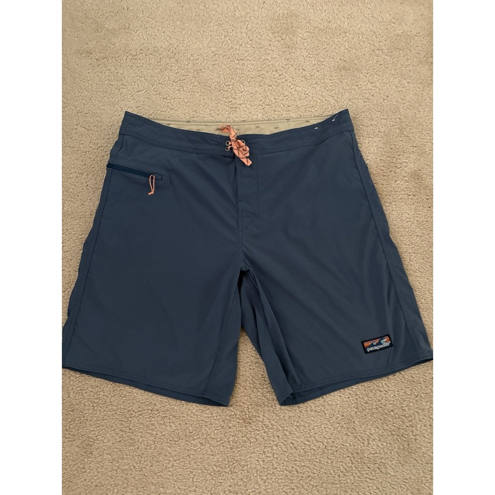 Patagonia Men's Stretch Wavefarer Boardshorts Stone Blue | Mens Size 40 Resort